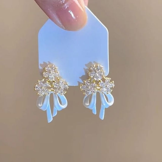 Chandelier Alloy Floral Bow Rhinestone Earring