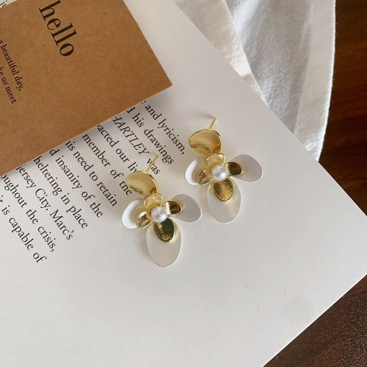 Pearl Faux Stud Tone Two Flower Earring