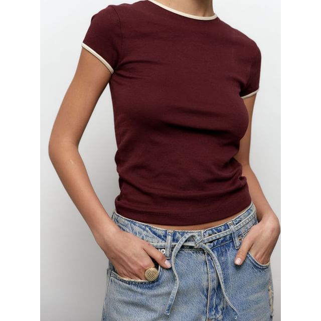 Contrast Neck Crop Trim Crew Slim Tee Fit Short-Sleeve