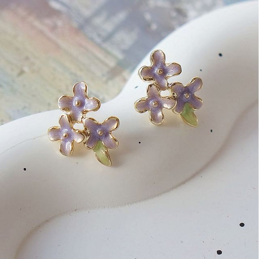 / Earring On Clip Floral Stud