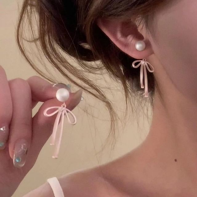 Ear Faux Pearl Jacket Bow