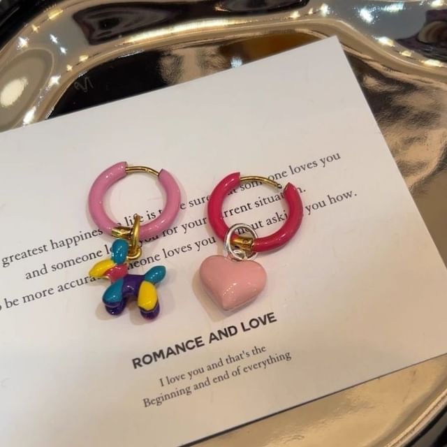 Drop Heart Asymmetrical Earring Huggie Dog