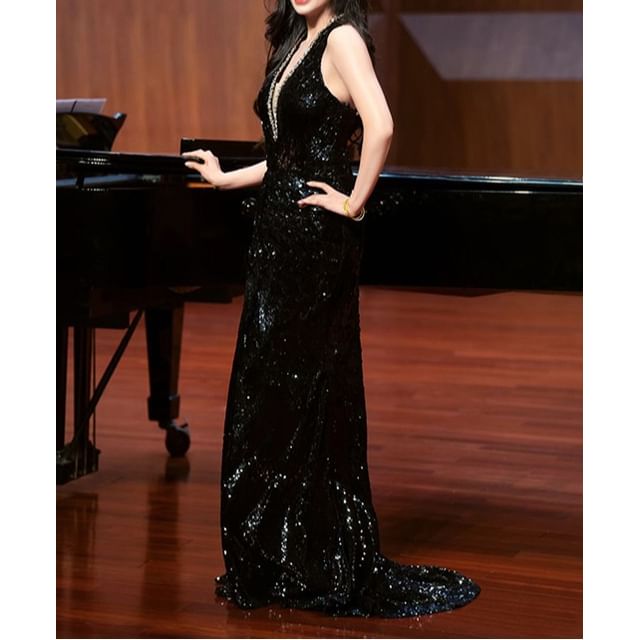 Gown Glitter Evening A-Line Sleeveless V-Neck Rhinestone