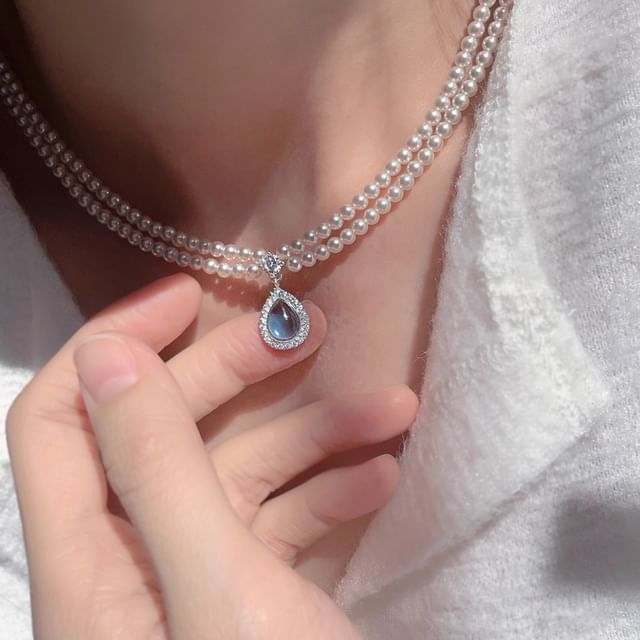 Layered Pearl Pendant Gemstone Faux Necklace