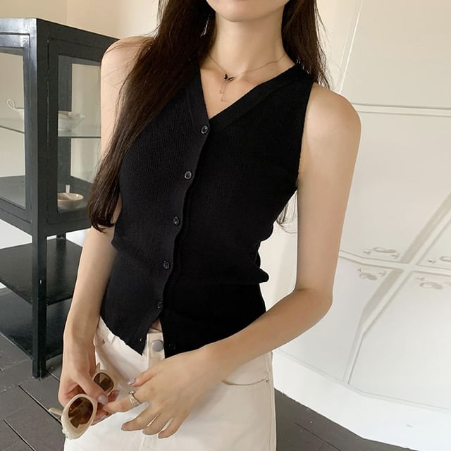V-Neck Sleeveless Button-Up Plain Top