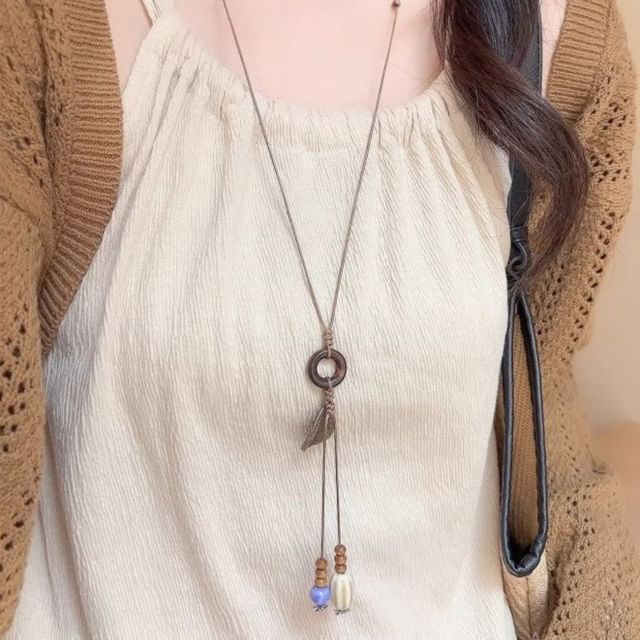 Hoop Cord Necklace Pendant Leaf