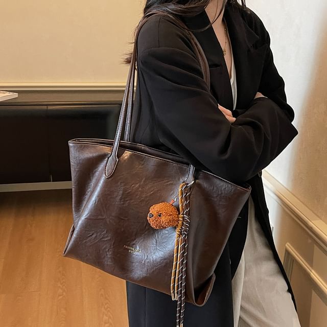With Faux Plain Bag Tote Leather Charm