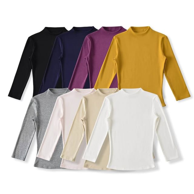 Plain Mock Neck 3/4-Sleeved Crop Tee