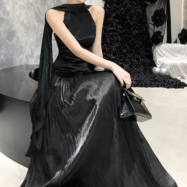 Gown Sleeveless Tie-Neck Evening Plain Halter A-Line