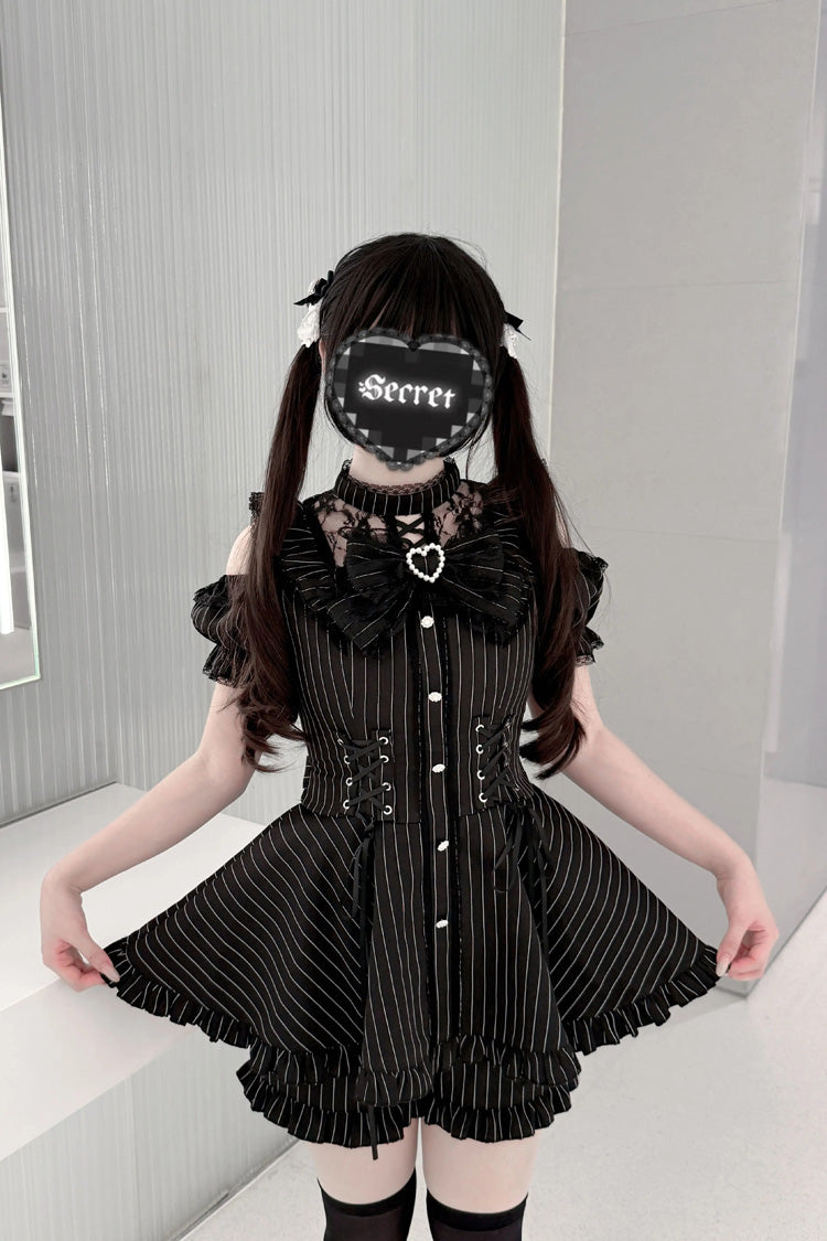 Silver Candle Elegy Gothic Jirai Kei Ruffle Top and Shorts Ensemble