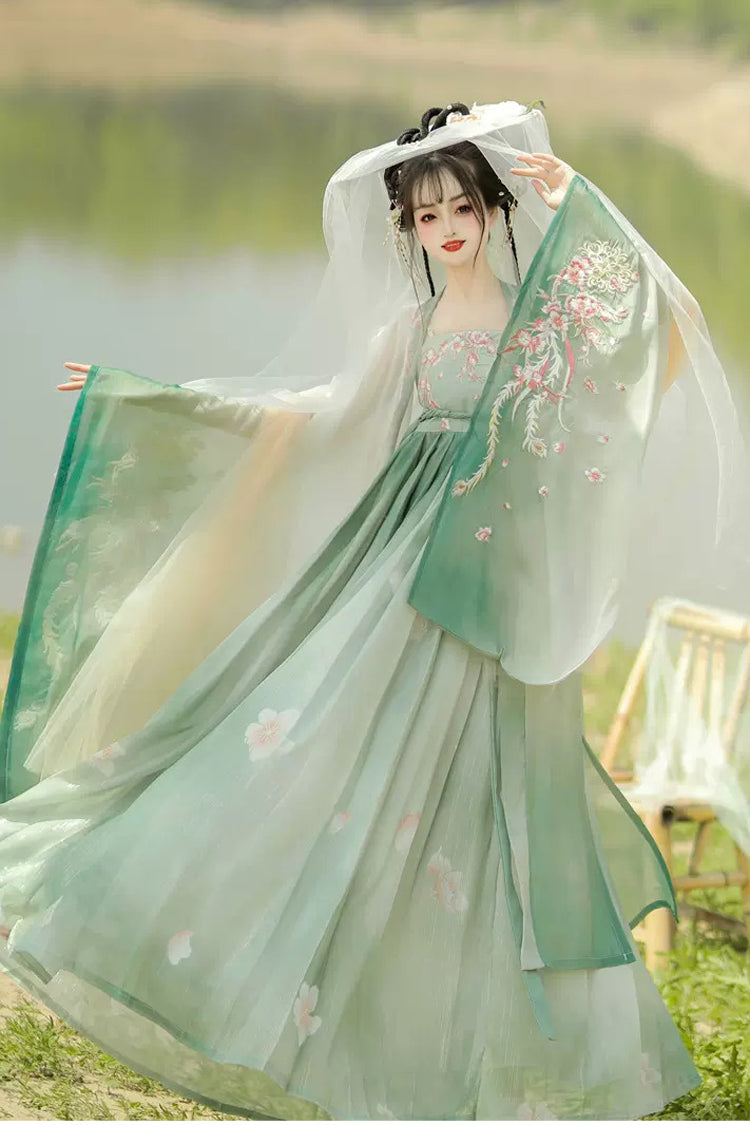 Chinese Hanfu Ensemble with Embroidery, Sweet Style Set