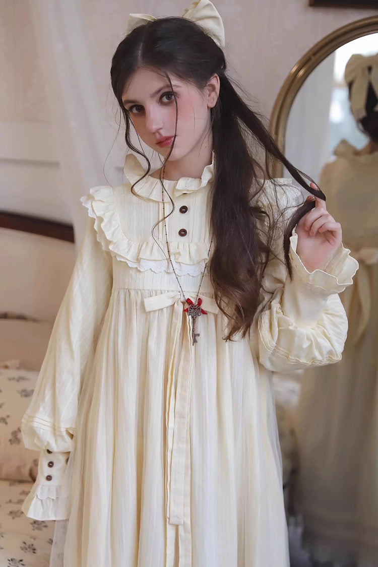 Ivory Sweet Nightgown with Ruffled Bow and Long Sleeves