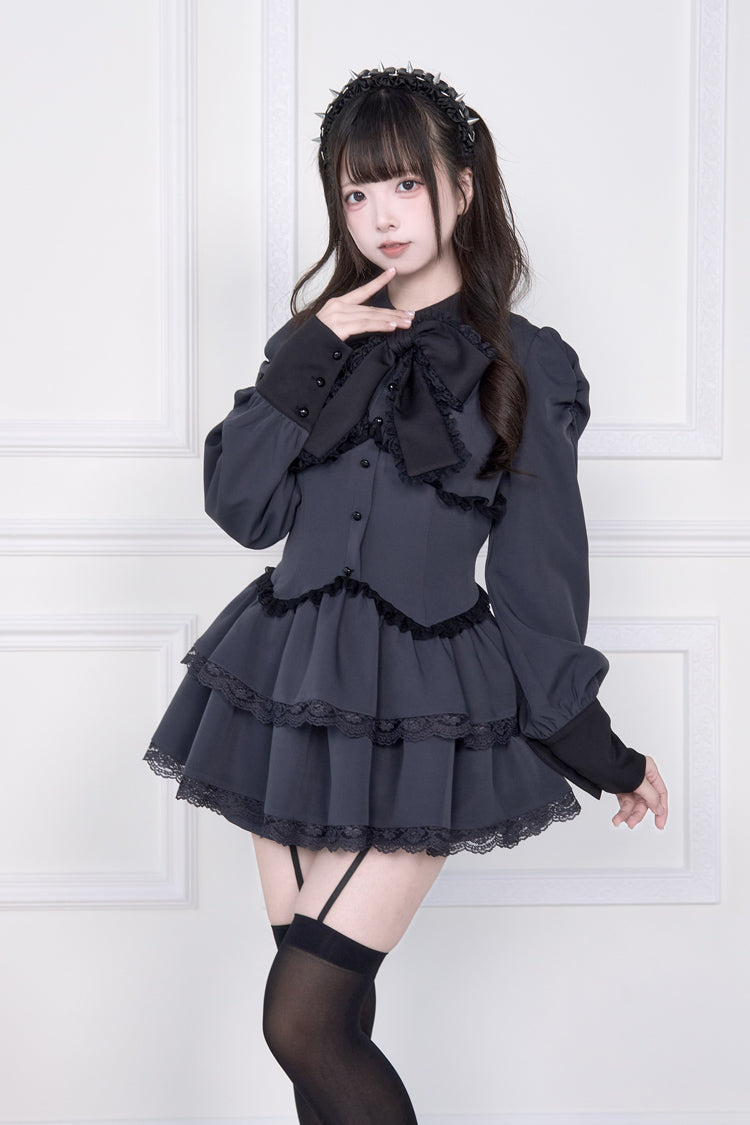 Layered Bow Tie Jirai Kei Outfit with Shorts