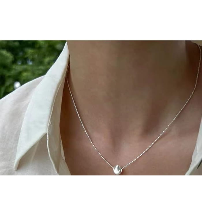 Bead Pendant Necklace