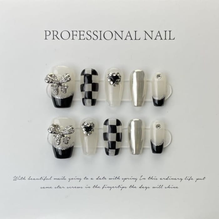 Bow Rhinestone Checker Faux Nail Tips - Black & White / XS