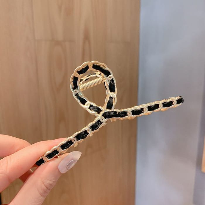 Chained Hair Claw - 03 - Black / One Size