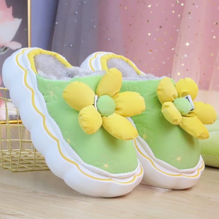 Cute Comfy Inside Flower Slippers - Green / 36/37