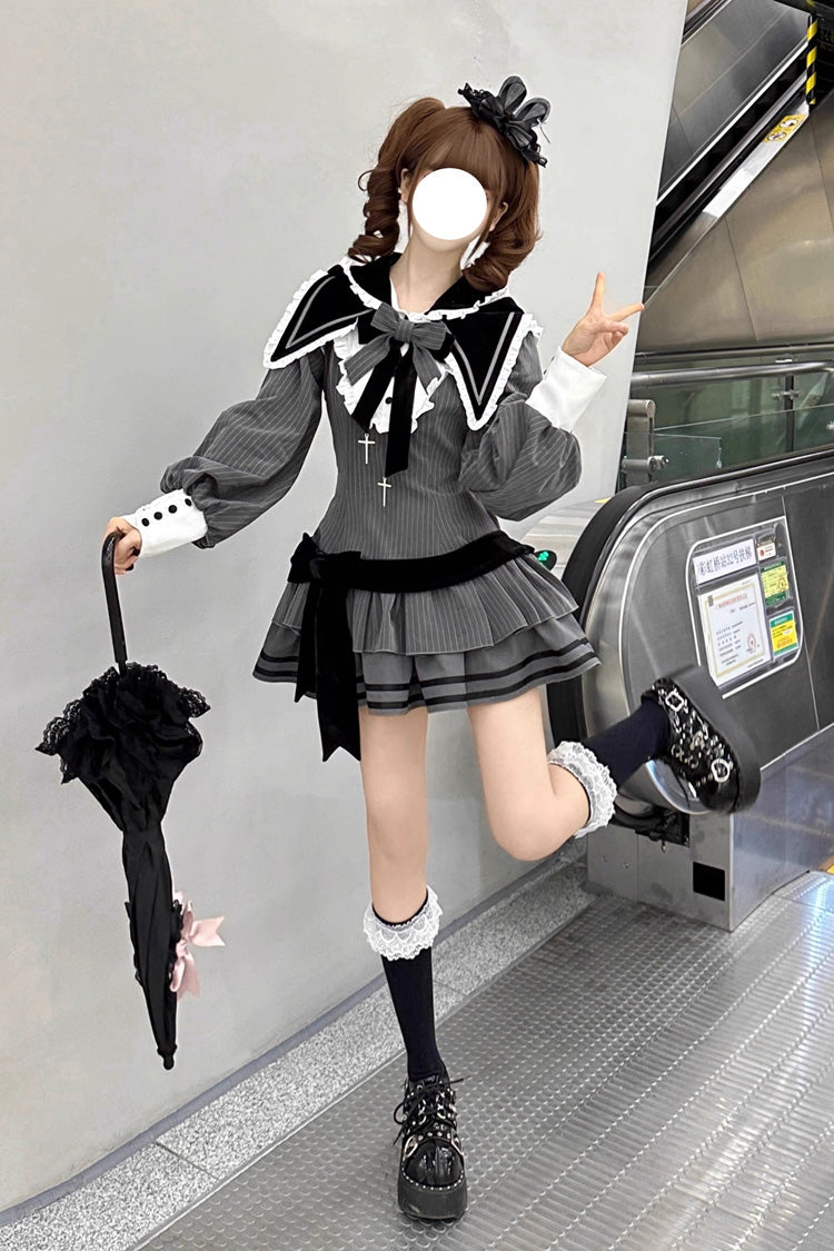 Navy Collar Long-Sleeved Printed Ruffled Bow Gothic Lolita Dress