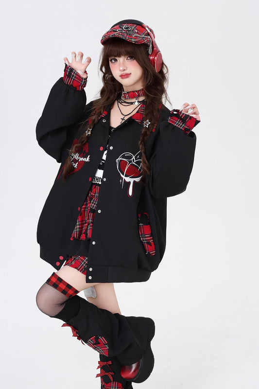 Embroidered Stitched Gothic Jirai Coat in Two Colors