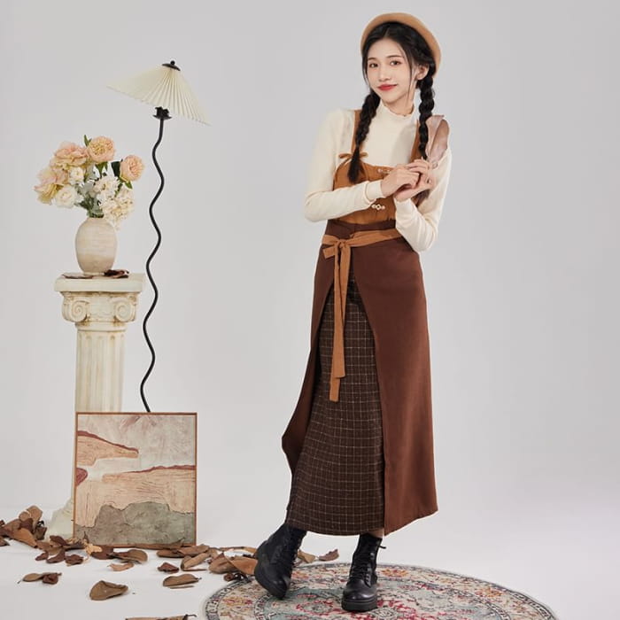 Embroidered Cardigan / Sleeveless Top / Knit / Midi