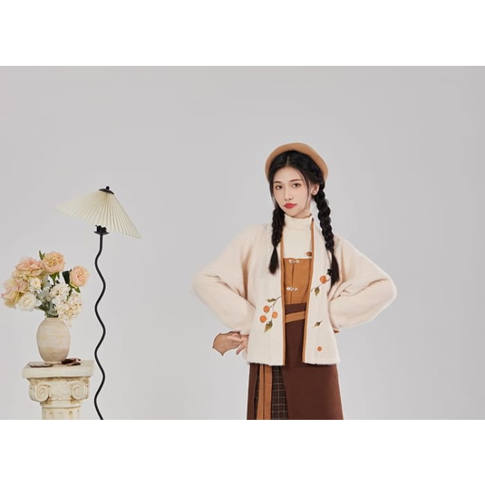 Embroidered Cardigan / Sleeveless Top / Knit / Midi