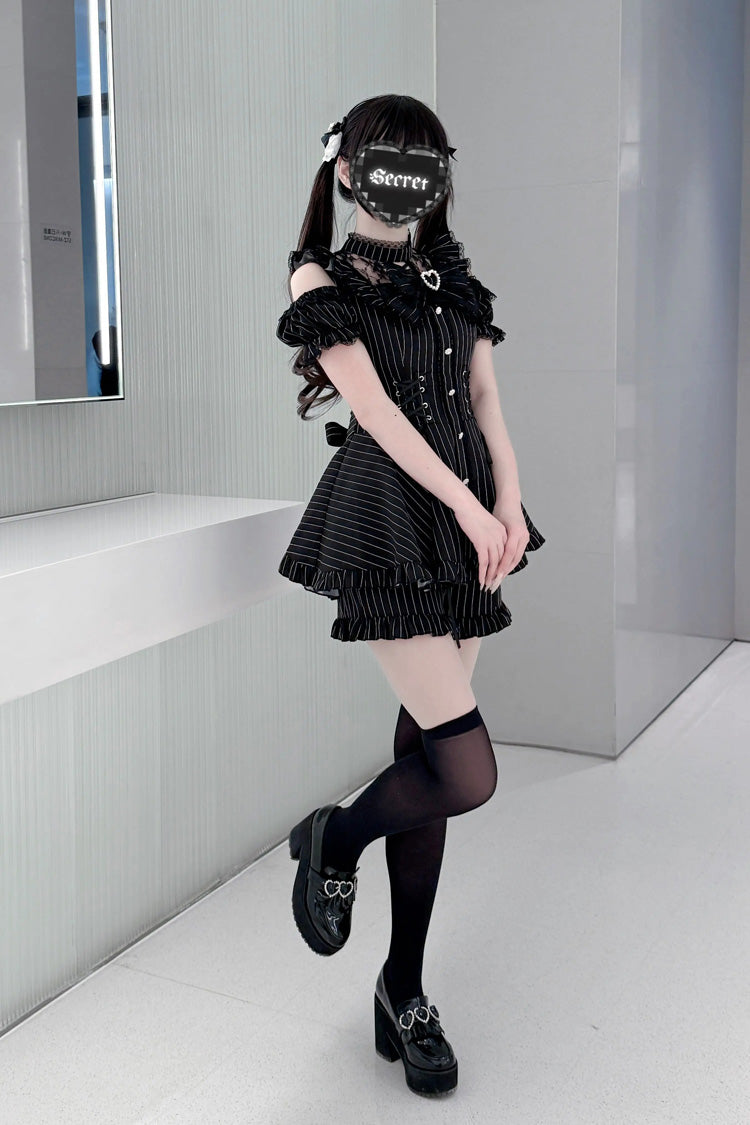 Silver Candle Elegy Gothic Jirai Kei Ruffle Top and Shorts Ensemble