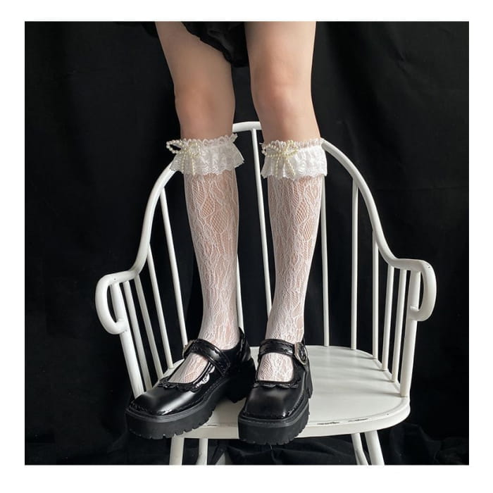 Faux Pearl Bow Accent Lace Socks