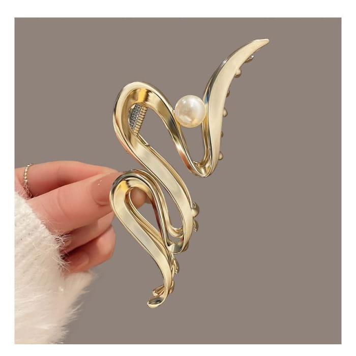 Faux Pearl Hair Claw