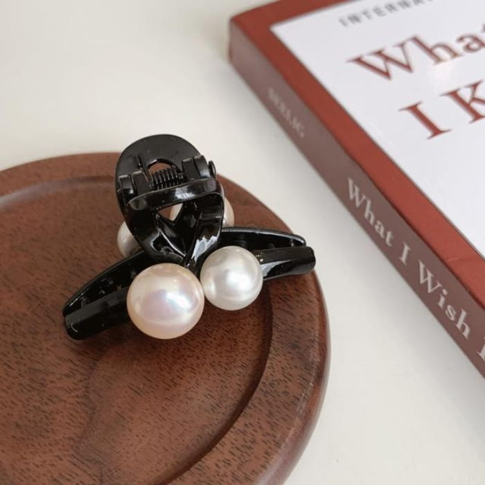 Faux Pearl Mini Hair Clip - 6 - Two Pearls / One Size