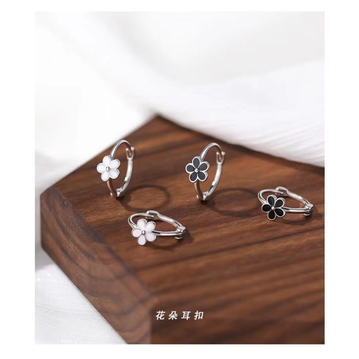 Floral Alloy Huggie Earring