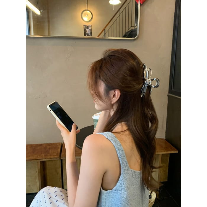 Floral Faux Pearl Hair Claw - Silver / One Size