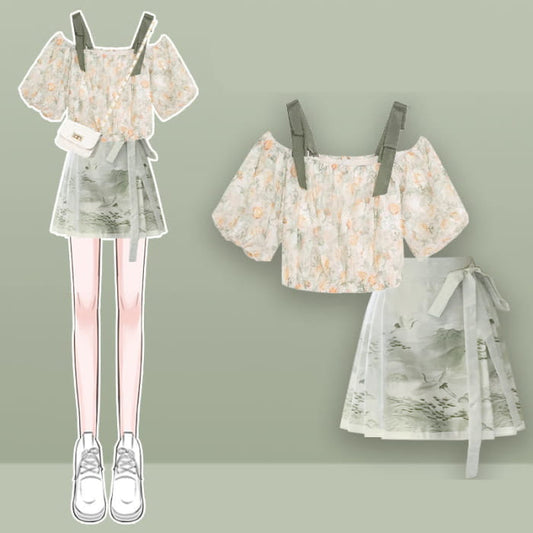 Floral Print Off T-shirt Vintage Pleated Skirt - Set / M