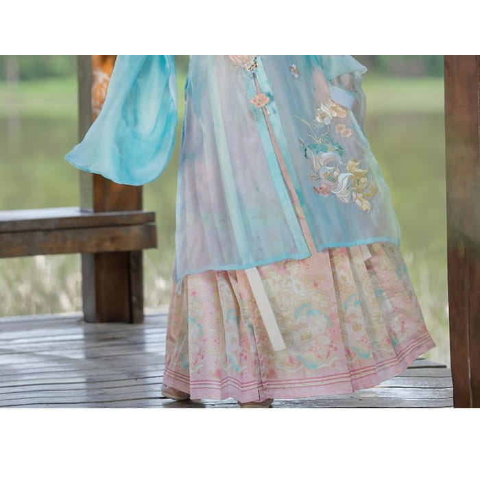 Flower Embroidered Hanfu Set