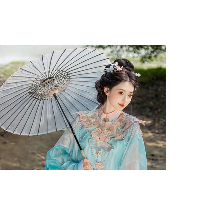 Flower Embroidered Hanfu Set