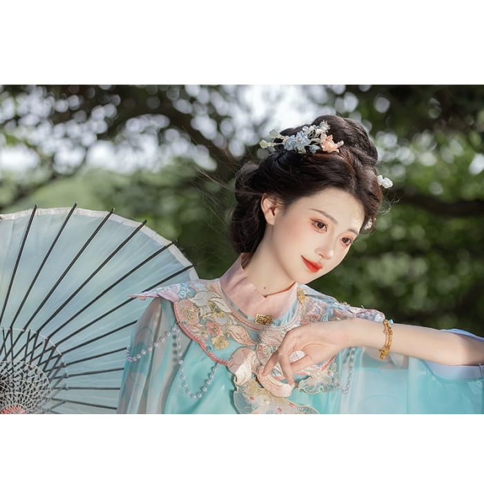 Flower Embroidered Hanfu Set