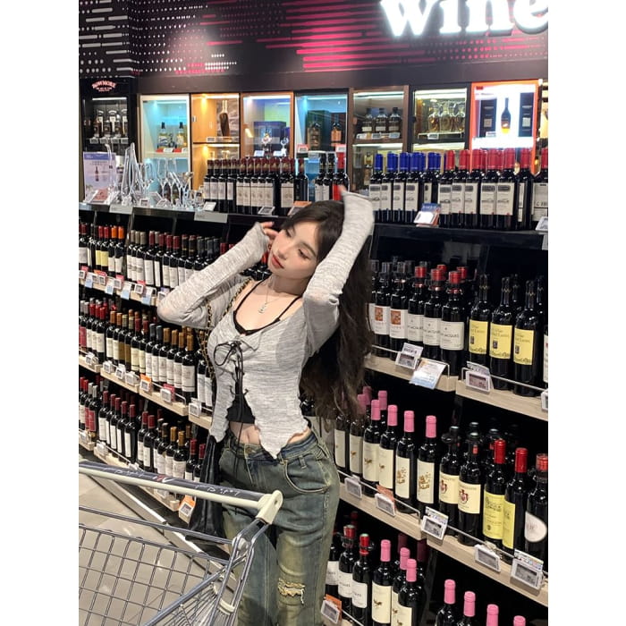 Halter Neck Plain Cutout Slim Fit Crop Top / Split Lettuce