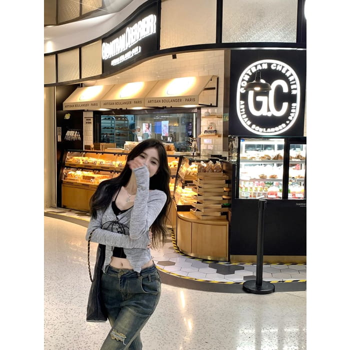 Halter Neck Plain Cutout Slim Fit Crop Top / Split Lettuce