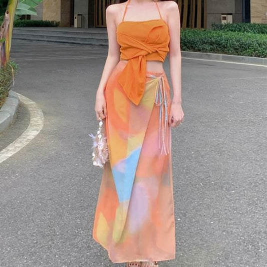 Halter Neck Plain Tie Waist Open Back Crop Top / High Dye