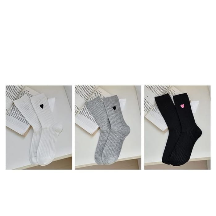 Heart Embroidered Socks Set - Of 3 Pairs - Black - White &