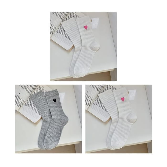Heart Print Ribbed Socks / Set - 02 - of 3 Pairs - White &