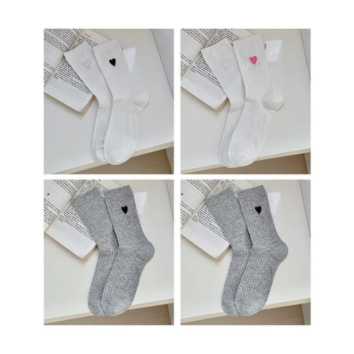 Heart Print Ribbed Socks / Set - 08 - of 4 Pairs - White &