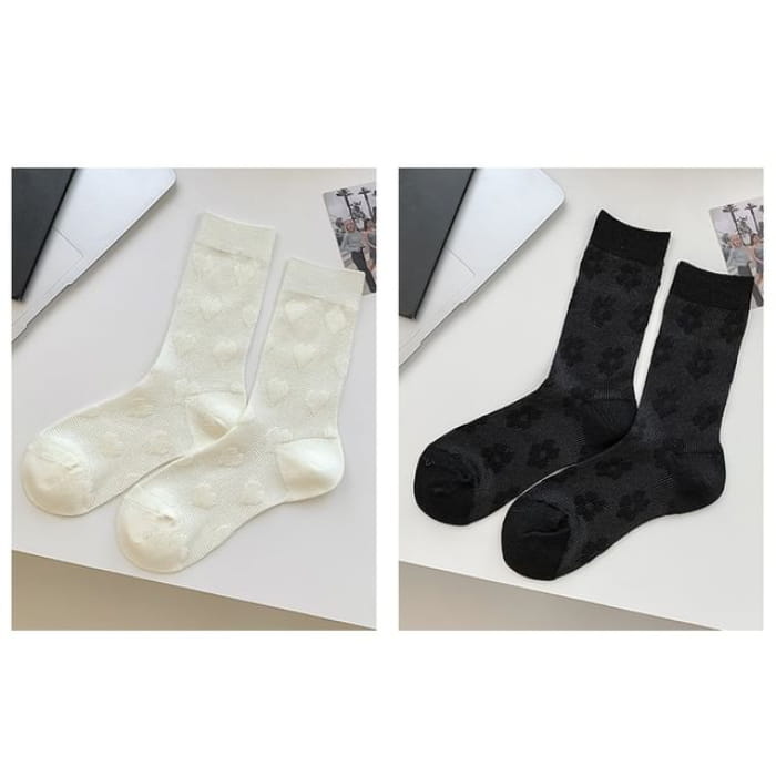 Heart Print Socks / Set - Of 2 Pairs - White & Flower