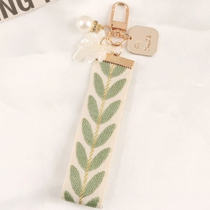 Leaf Print Keychain - Q809-3 - White & Green Off-White Gold