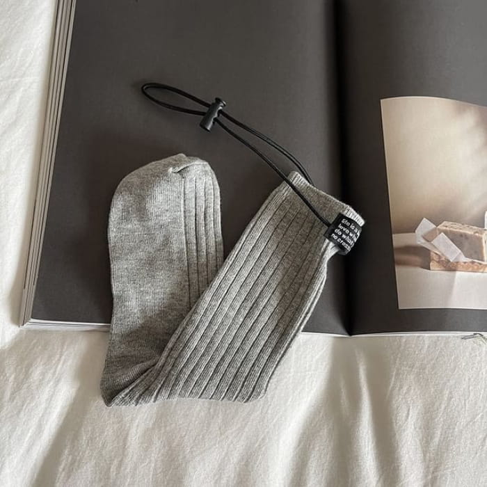 Lettering Applique Socks - Gray / One Size