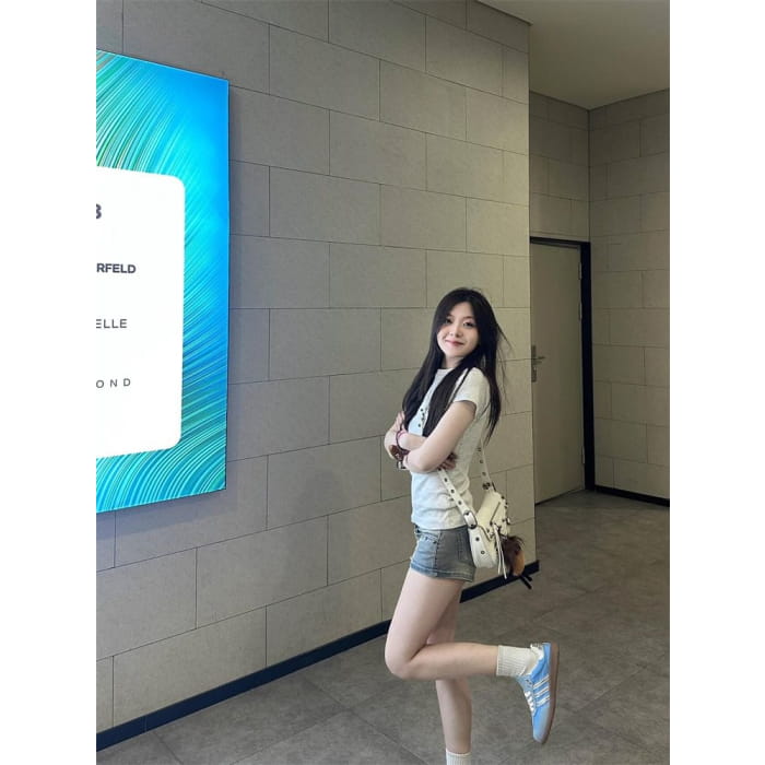 Low Rise Studded Distressed Washed Denim Hot Pants