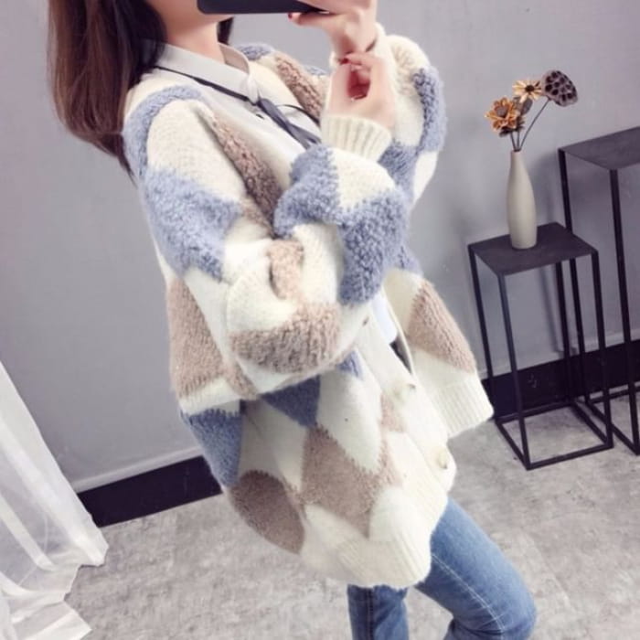 Oversized Argyle V-Neck Cardigan in 5 Colors - Off White