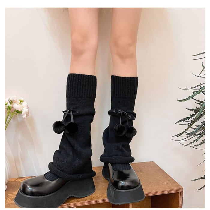Plain Pom Leg Warmers