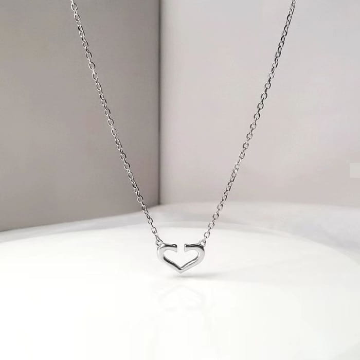 Ribbon Alloy Necklace