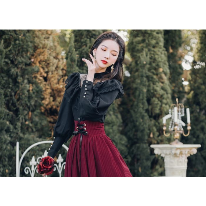 Set: Ruffled Lace Panel Blouse