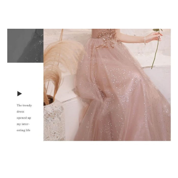 Short-Sleeve V-Neck Sequined Mesh A-Line Evening Gown